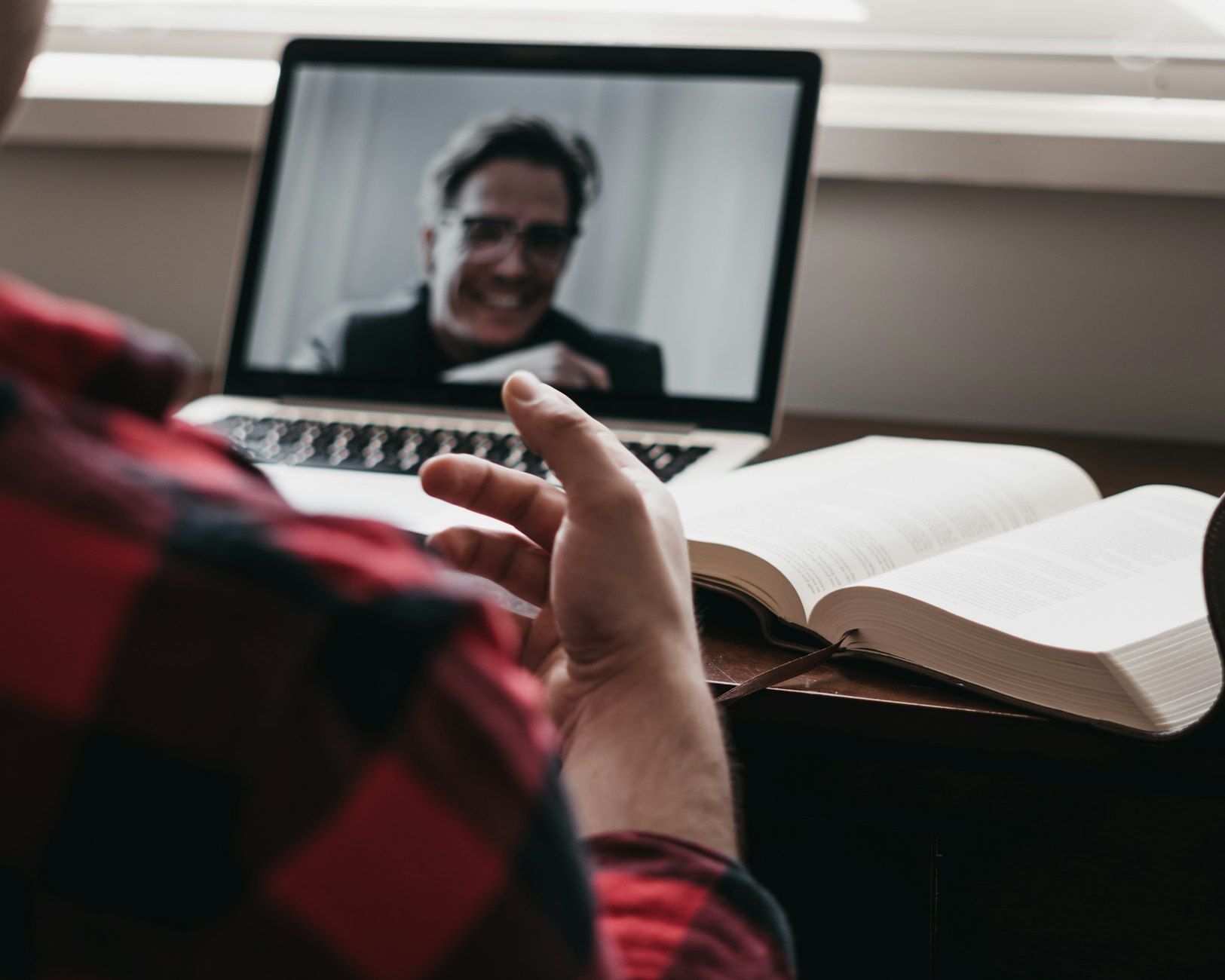 The benefits of converting Google Meet recordings into text range from better accessibility and great reference tools to improved content SEO and easily searchable text transcripts