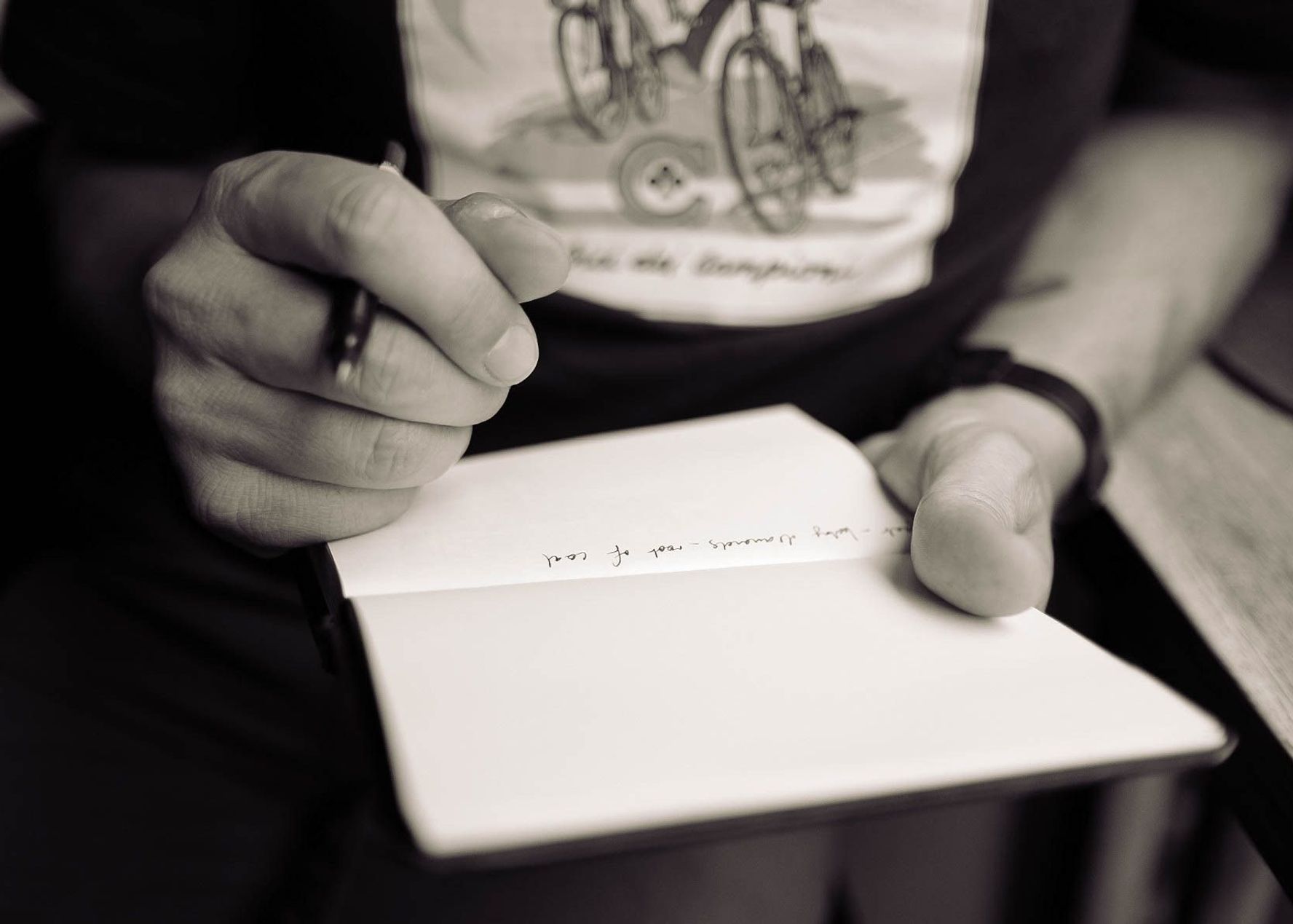 Record or Take Notes?: What are the Pros and Cons