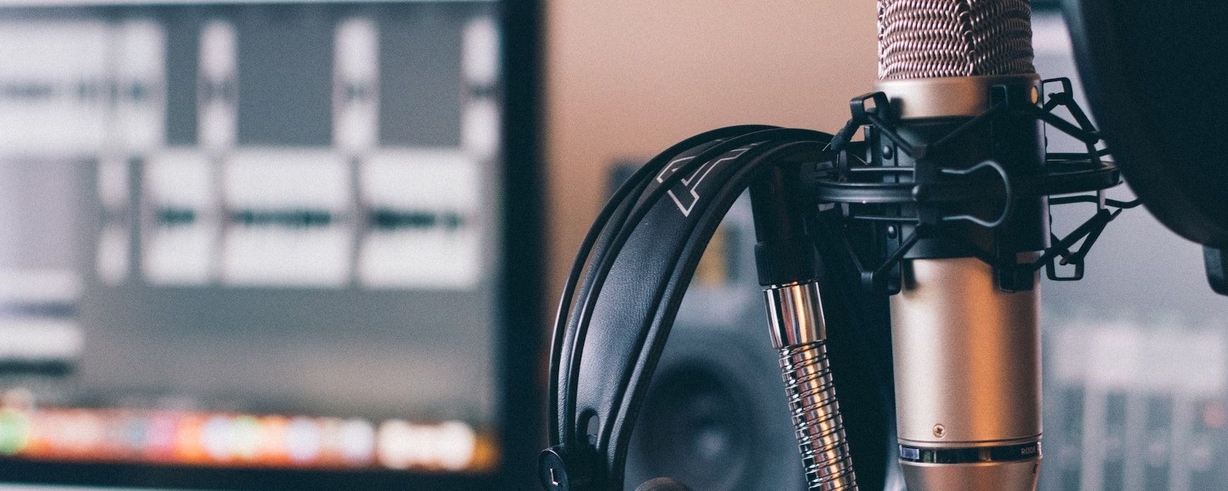 How To Transcribe Interviews Quickly