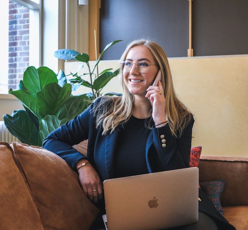 a woman making calls to get her Vimeo subscription done.