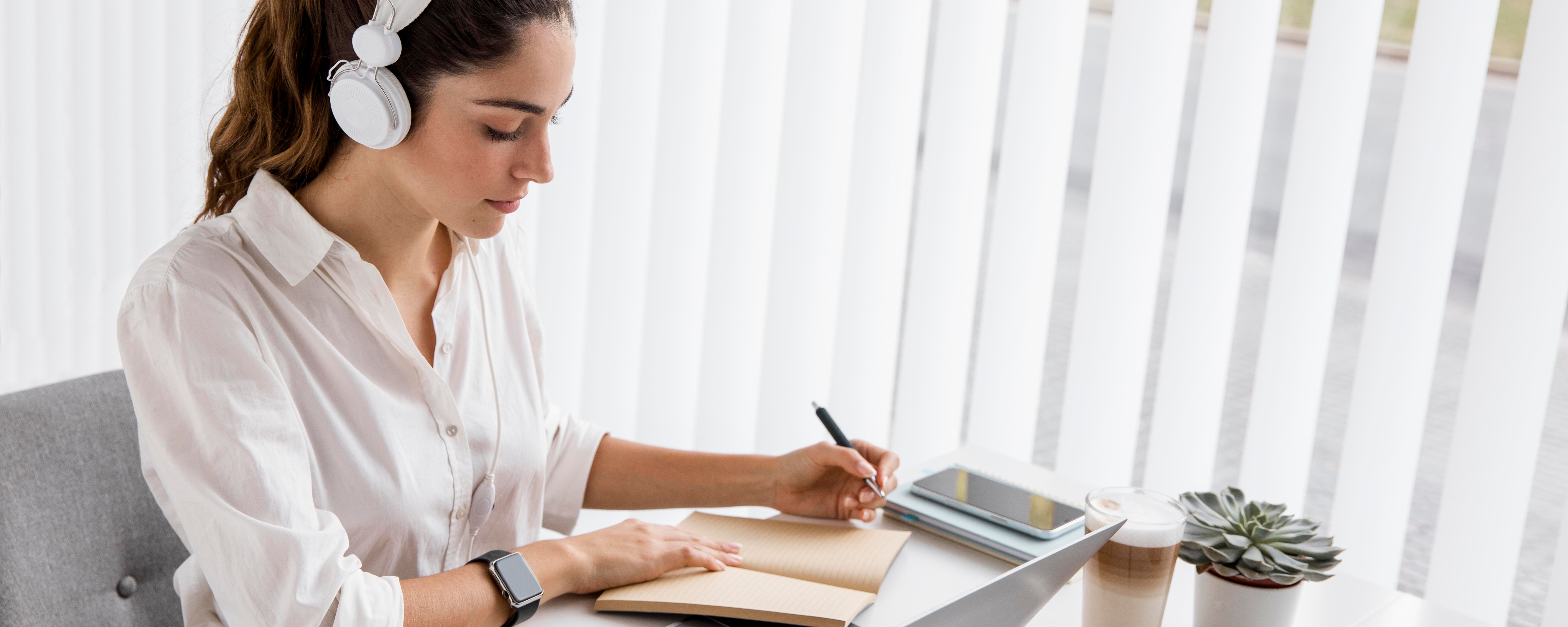 What Turnaround Time Should You Expect From a Transcription Service?