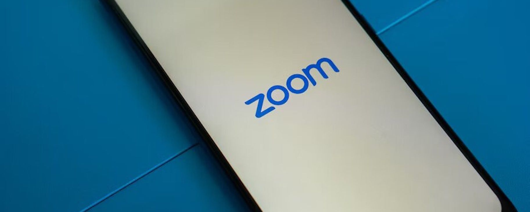 Cómo grabar una reunión de Zoom sin permiso