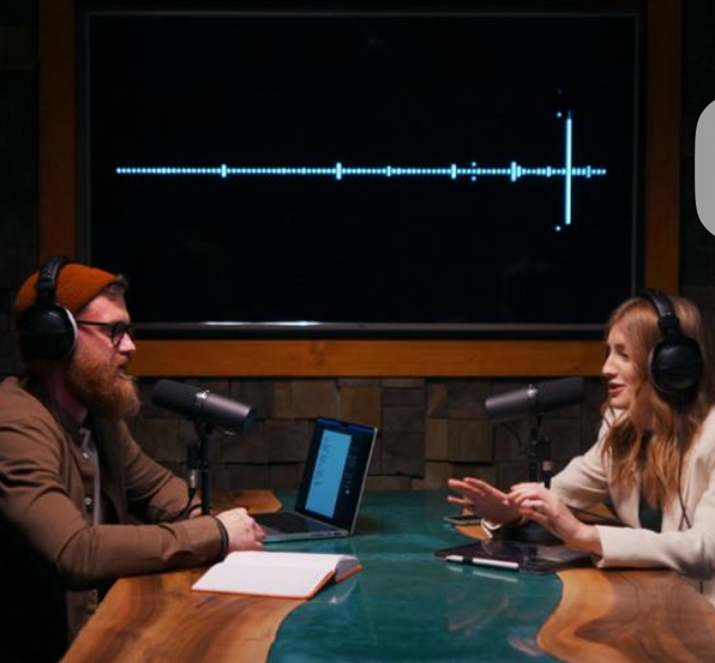 How to force subtitles to appear on Youtube?