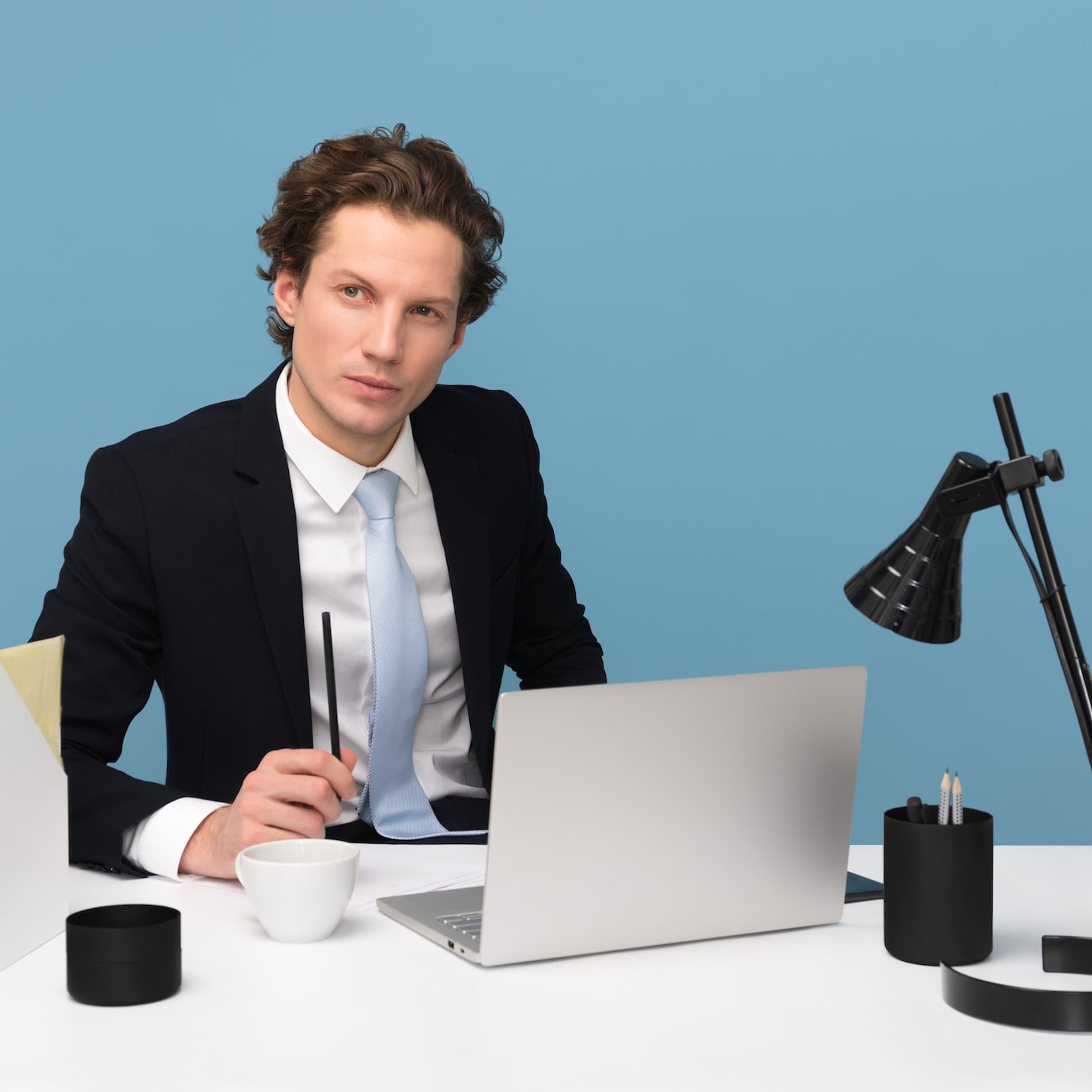 An educationist working on higher education standards with AI