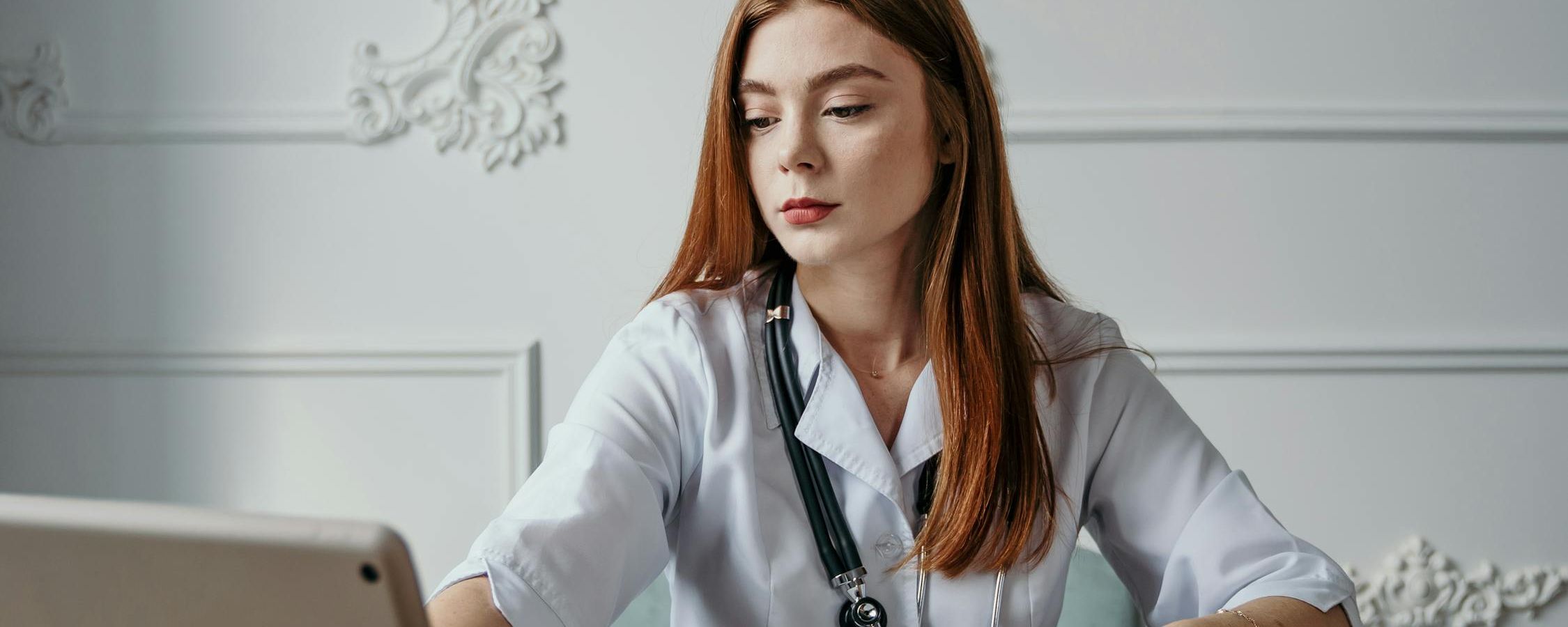 How To Transcribe Google Meet in Different Languages