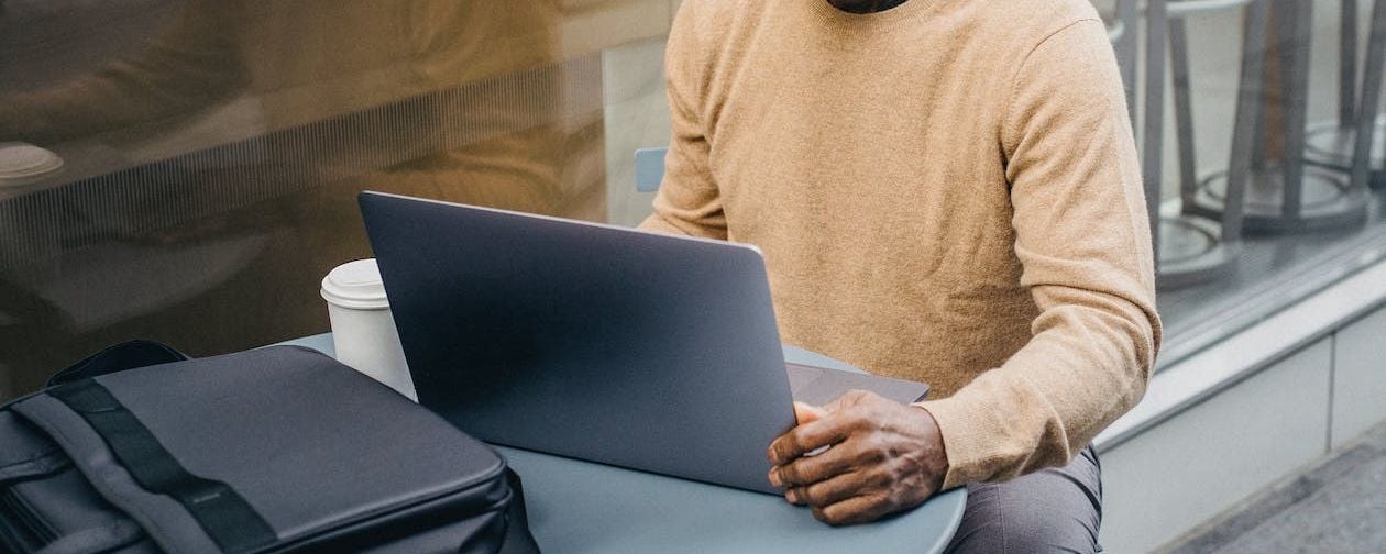 Consejos para usar subtítulos en clases virtuales