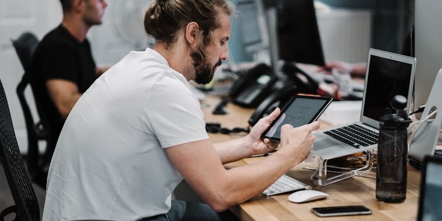 Meilleurs générateurs gratuits de transcripts pour YouTube (guide 2025)