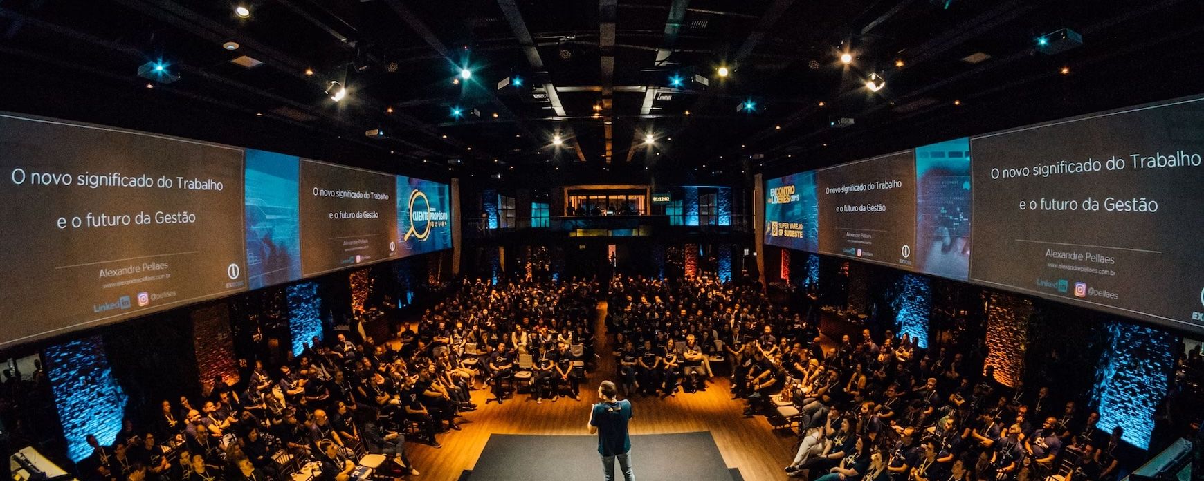 The Science Behind Subtitles in Business Presentations and Advertisement