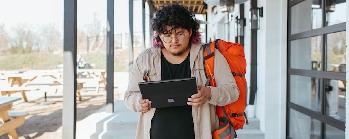 Cómo grabar, guardar y reproducir reuniones de Zoom