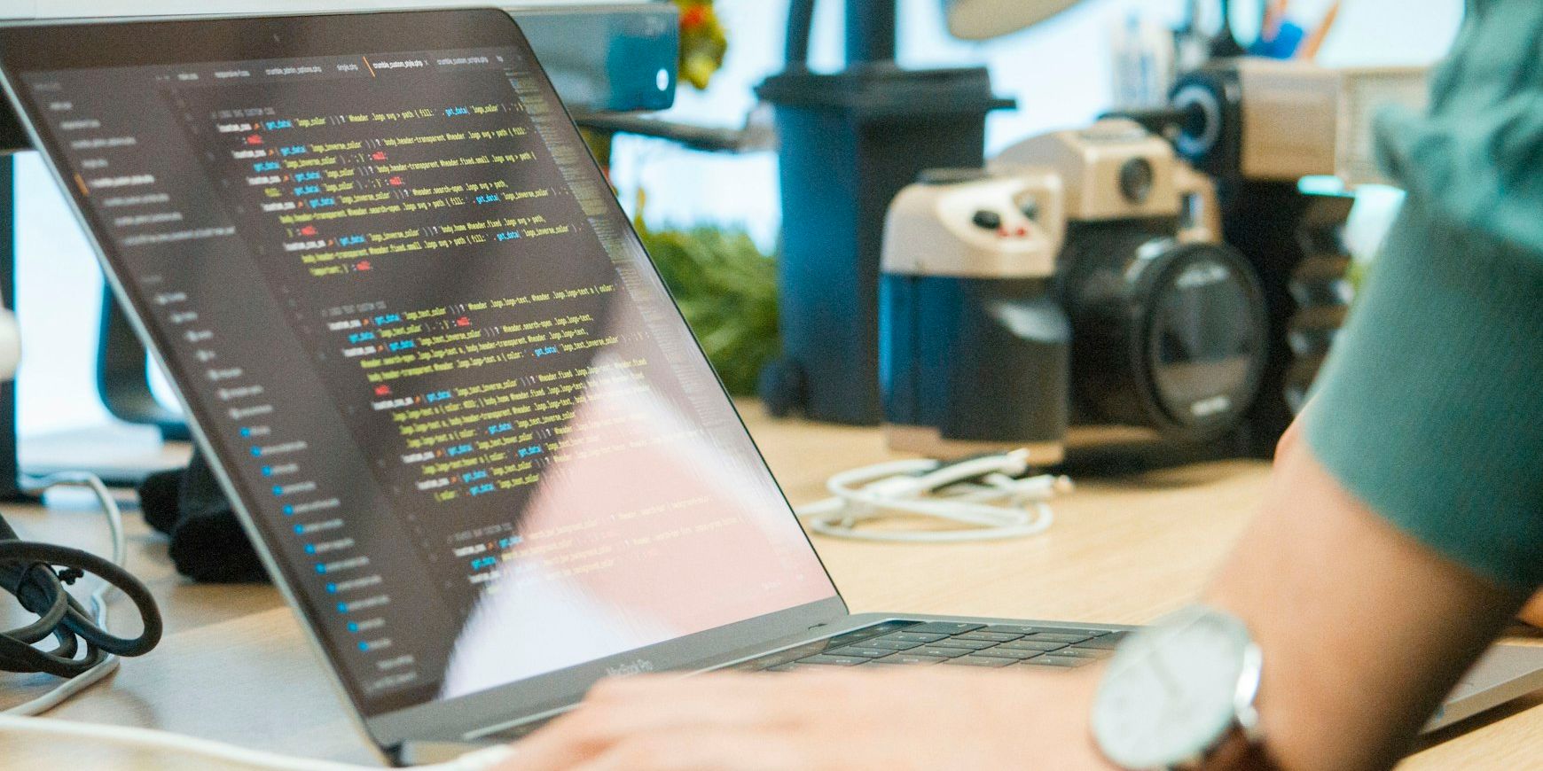 Wie transkribiere ich Google Meet-Meetings mit KI?