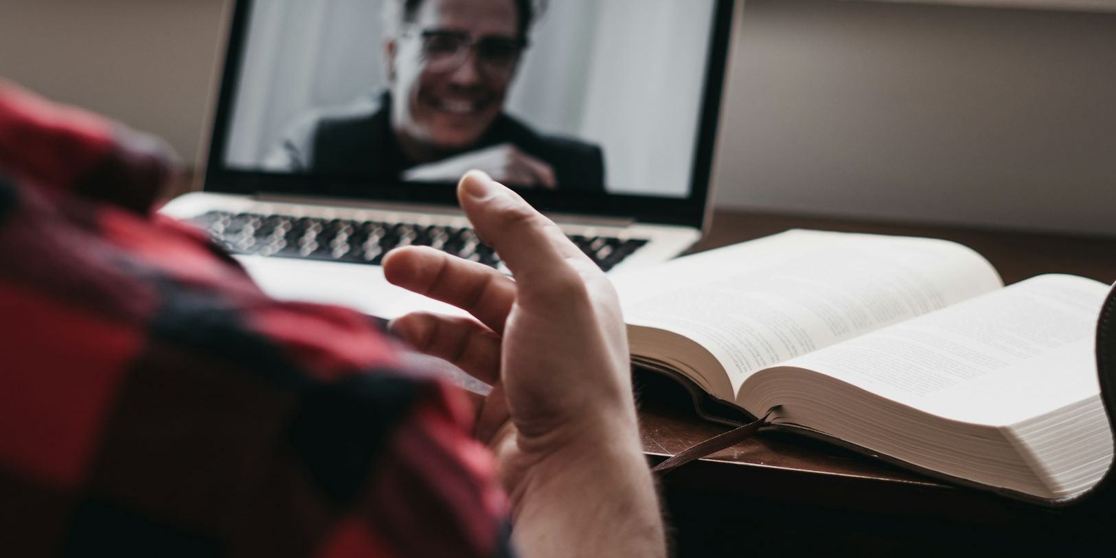 5 najlepszych programów do zamiany wideo na tekst w 2026 roku