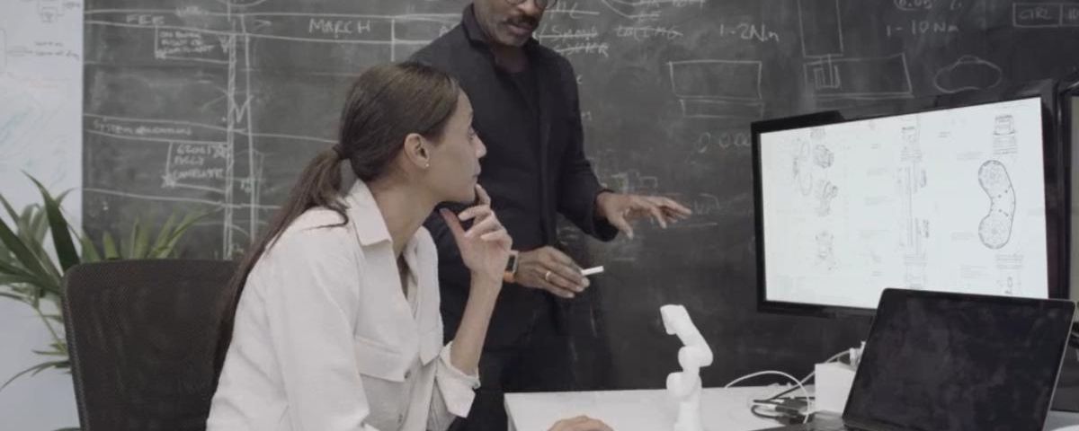 Los 5 mejores servicios de transcripción profesional para empresas en 2025